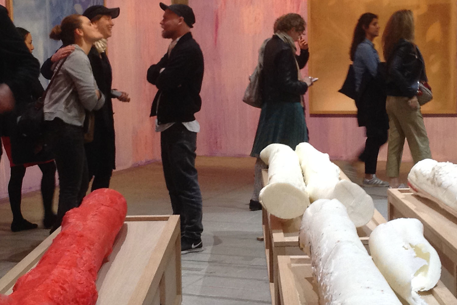 Основной проект – выставка о живом искусстве