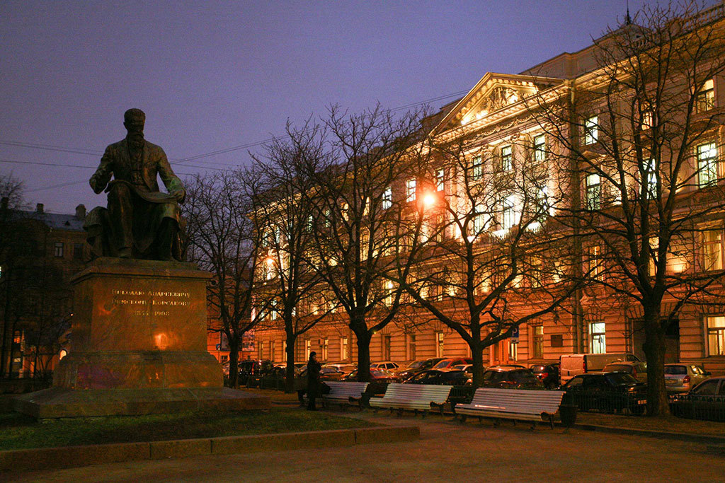 Две компании подали заявки на реконструкцию и реставрацию здания Петербургской консерватории