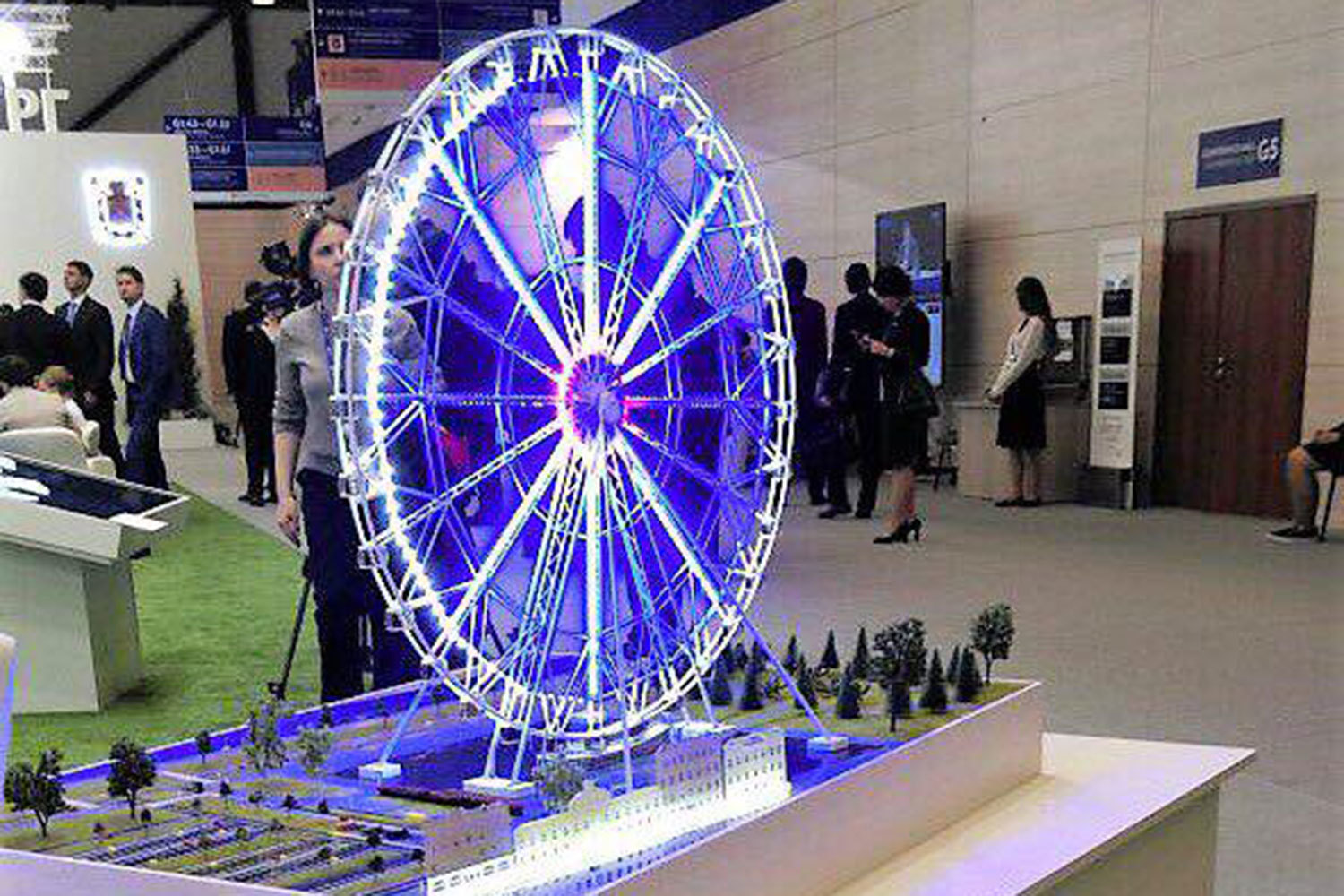 Becar Asset Management Group рассчитывает, что колесо обозрения станет достопримечательностью и будет привлекать в город иностранных и российских туристов