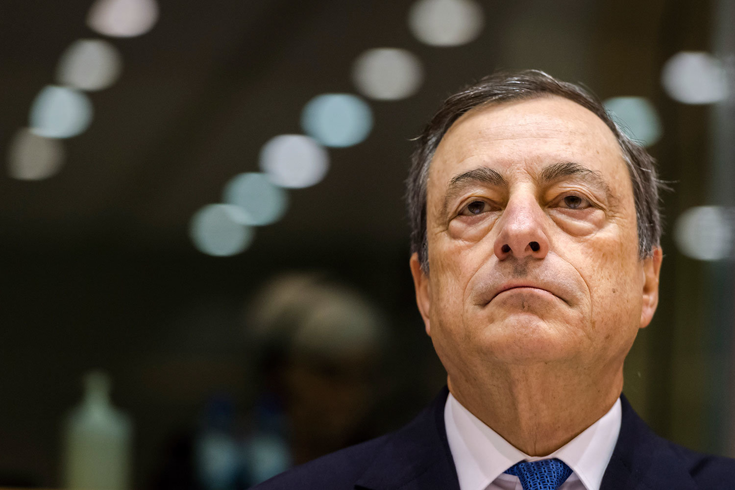 Президент ЕЦБ Марио Драги заявил, что рост, вероятнее ускорится по сравнению с прогнозом, чем замедлится