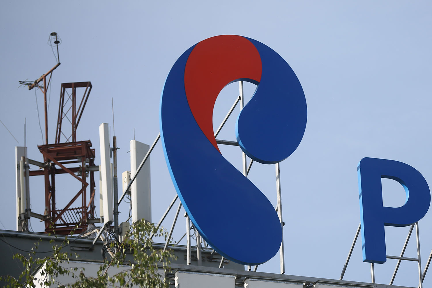 «Ростелеком» навязывал «Мегафону» невыгодные условия пропуска трафика