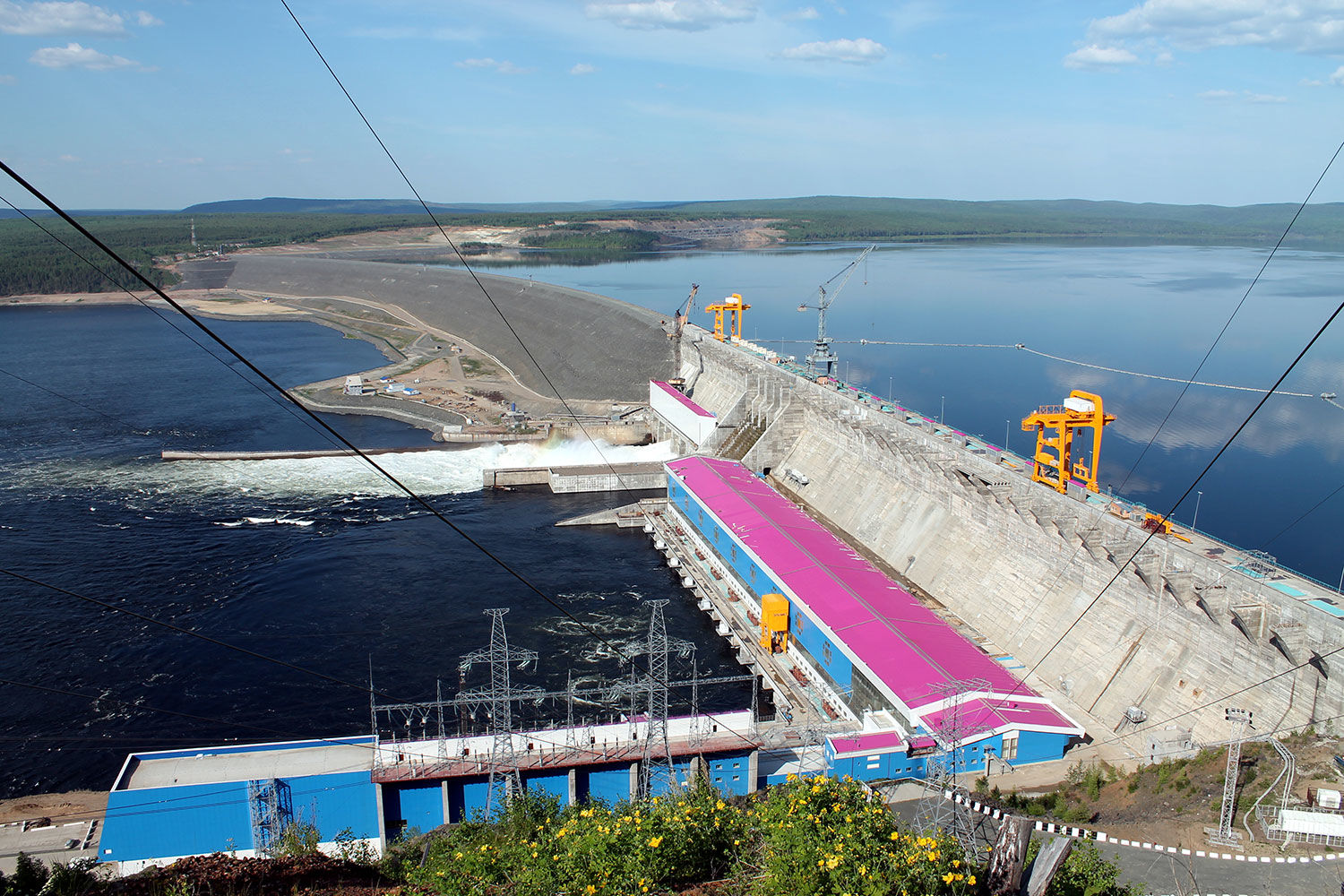 Воду Сибири заменят мазут и уголь