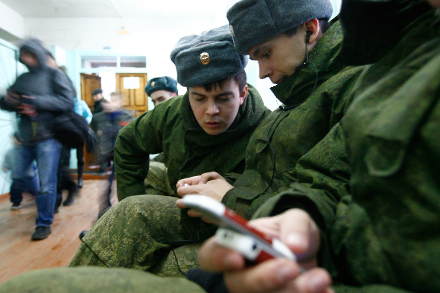 Военным предложено запретить публиковать фото, видео, данные геолокации и другую информацию, позволяющую установить ведомственную принадлежность и местонахождение