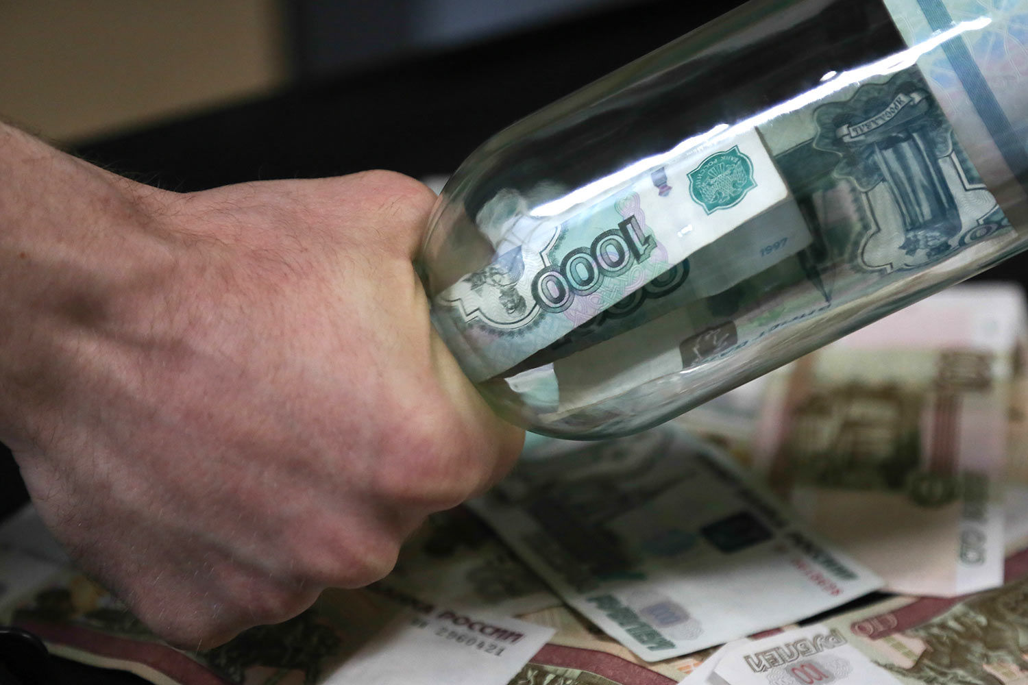 Сейчас наказание за пьяное вождение варьируется от штрафа в 30 000 руб. с  лишением прав на срок от 1,5 до 2 лет до лишения свободы на срок до 2  лет при повторном правонарушении