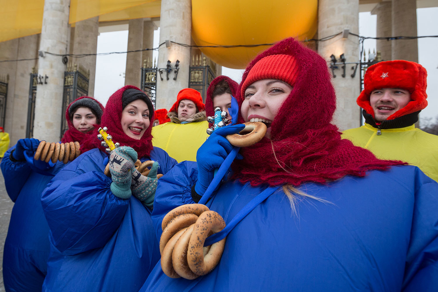 На Масленичную неделю в Москве запланировано около 3000 мероприятий - мастер-классов, театральных постановок, игр и т. д., указано на официальном сайте мэрии