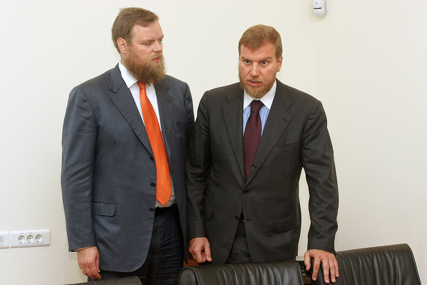 Компания братьев Ананьевых хочет реструктурировать облигации на 10 млрд рублей