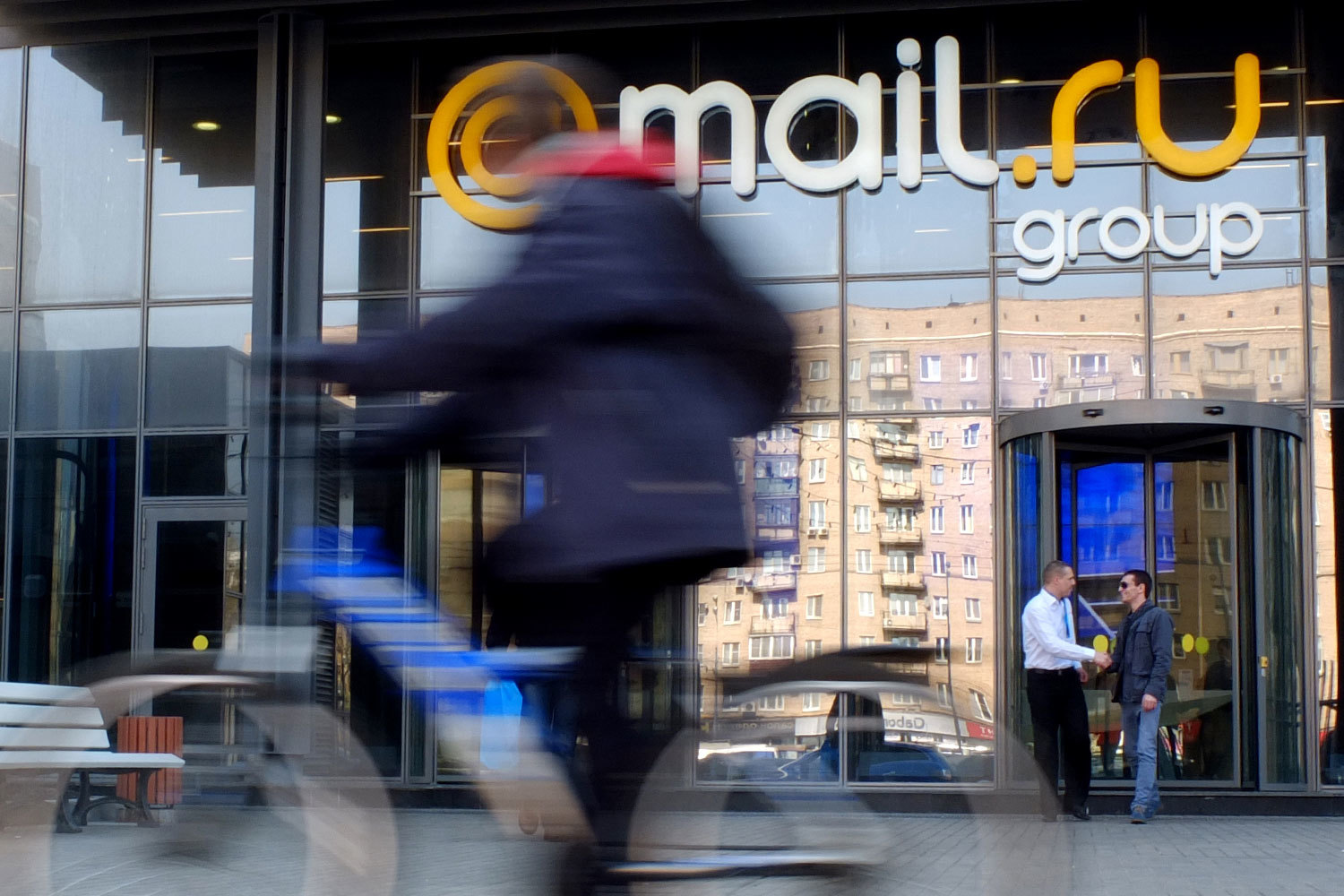 Быстрее всего росли доходы от рекламы, говорится в отчете Mail.ru Group