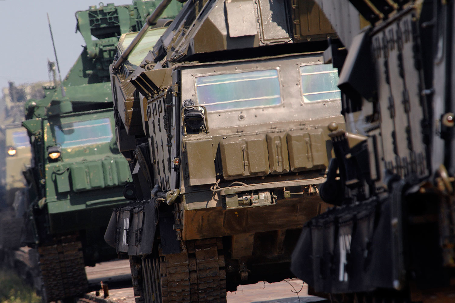 Москва может пересмотреть принятое по просьбе ряда западных стран решение не поставлять Сирии комплексы С-300, сообщил замначальника Главного оперативного управления Генштаба Сергей Рудской