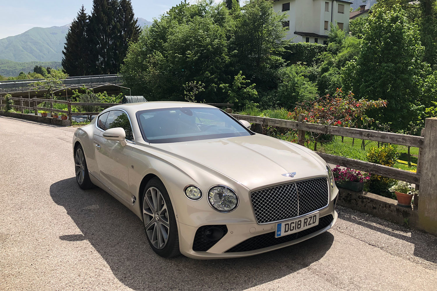 Bentley Continental GT: Комфортный старт - Ведомости