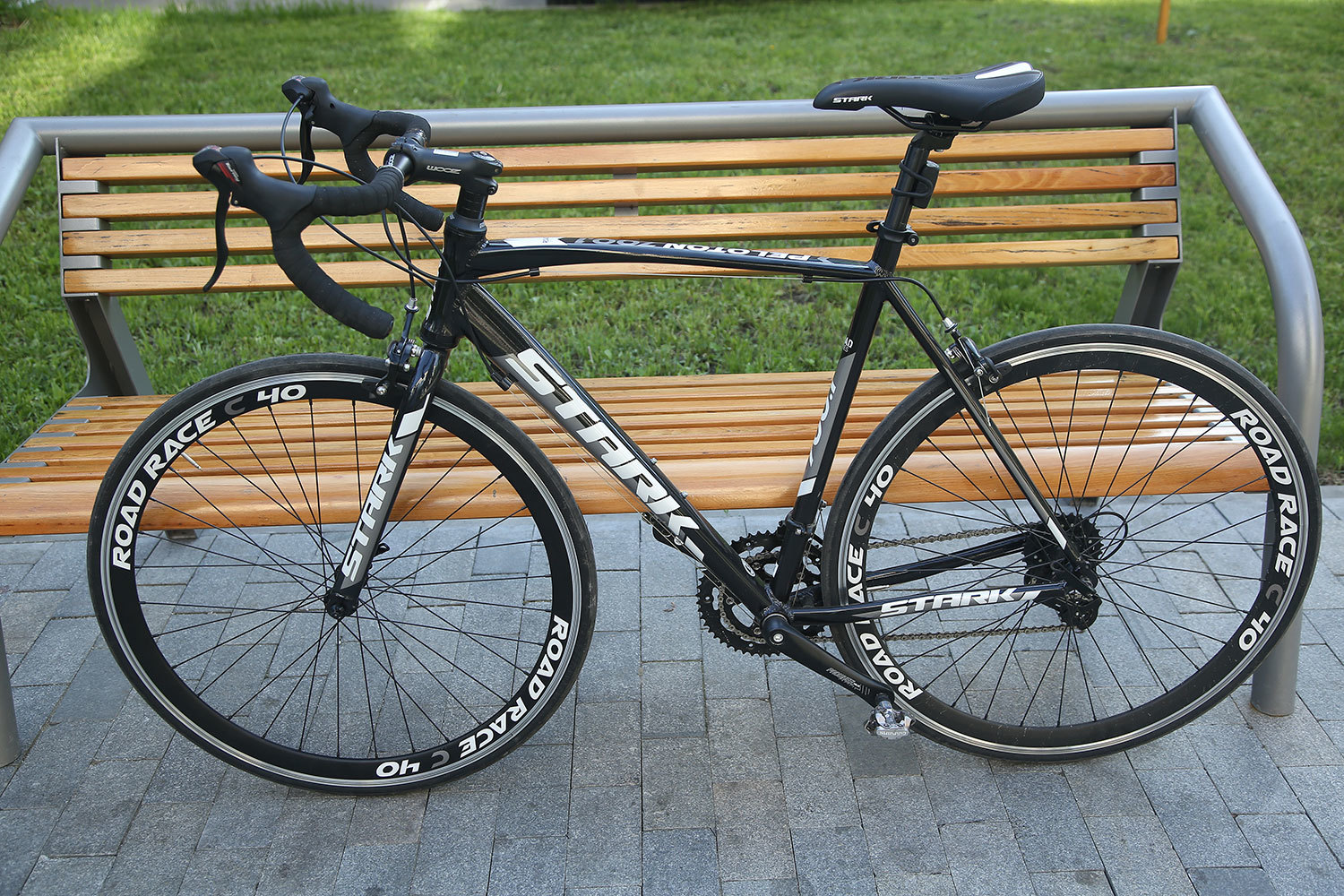 Внешне выглядит велосипед хорошо