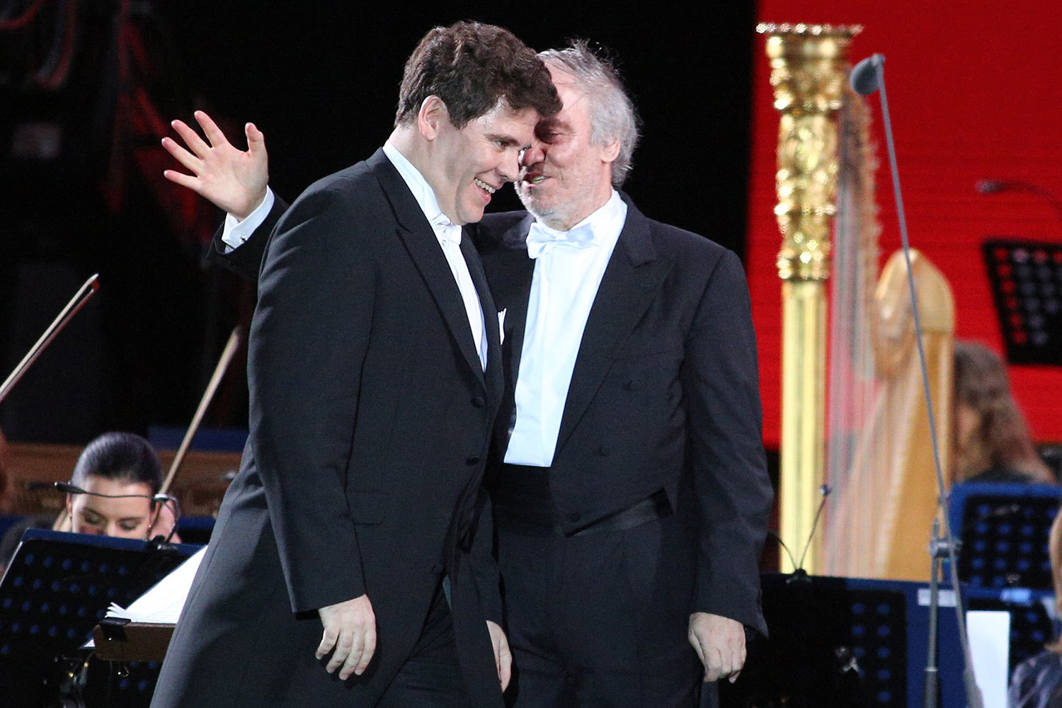 Пианист Денис Мацуев и художественный руководитель Мариинского театра, дирижер Валерий Гергиев