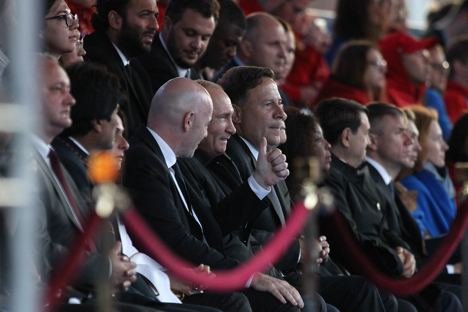 Так же среди зрителей был президент FIFA Джанни Инфантино и лидеры некоторых зарубежных стран