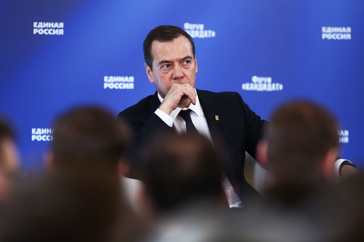 Партия на себя возьмет разъяснительную работу, но не ответственность, уверяет политолог Константин Калачев