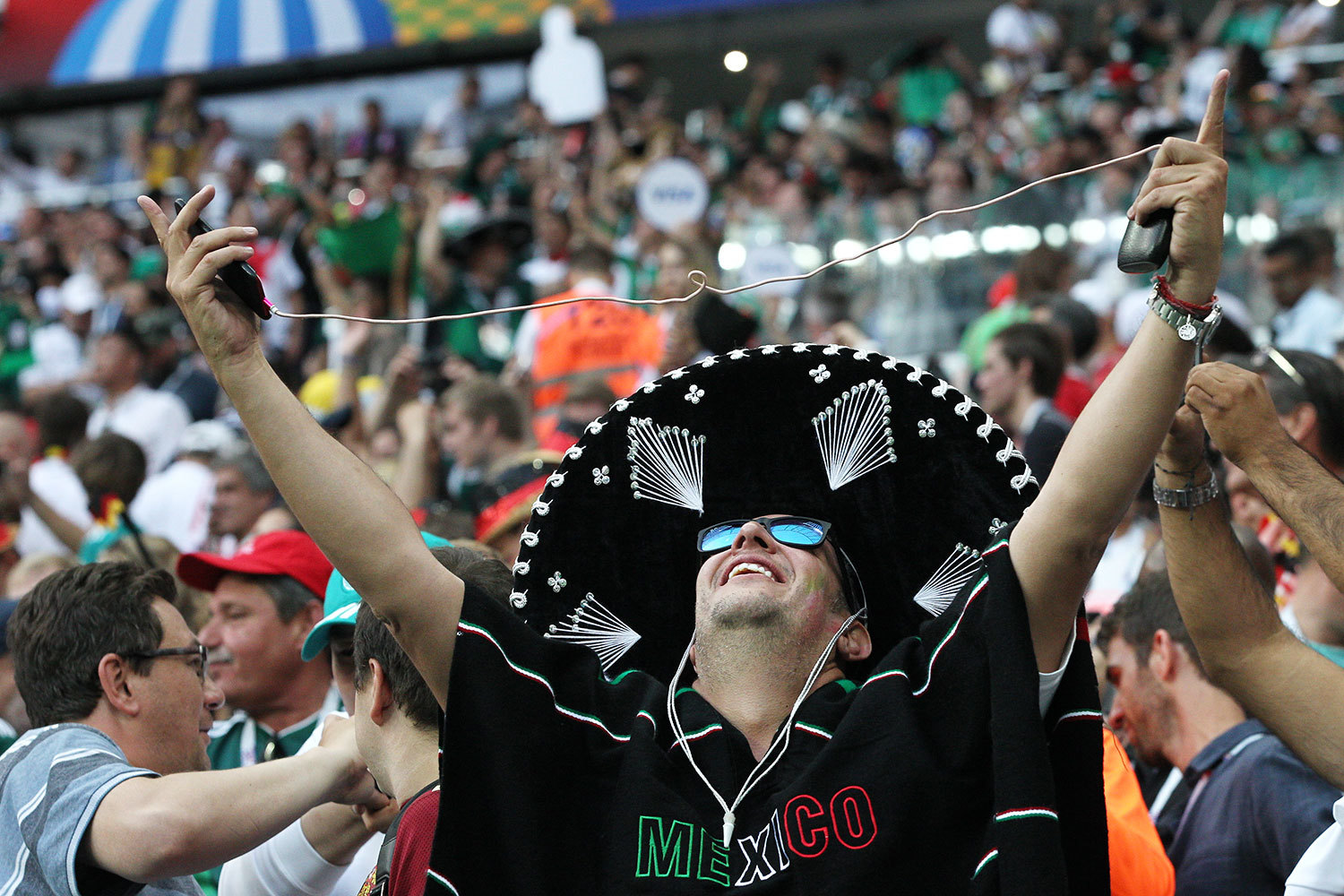 Из Мексики приехало 44 000 болельщиков