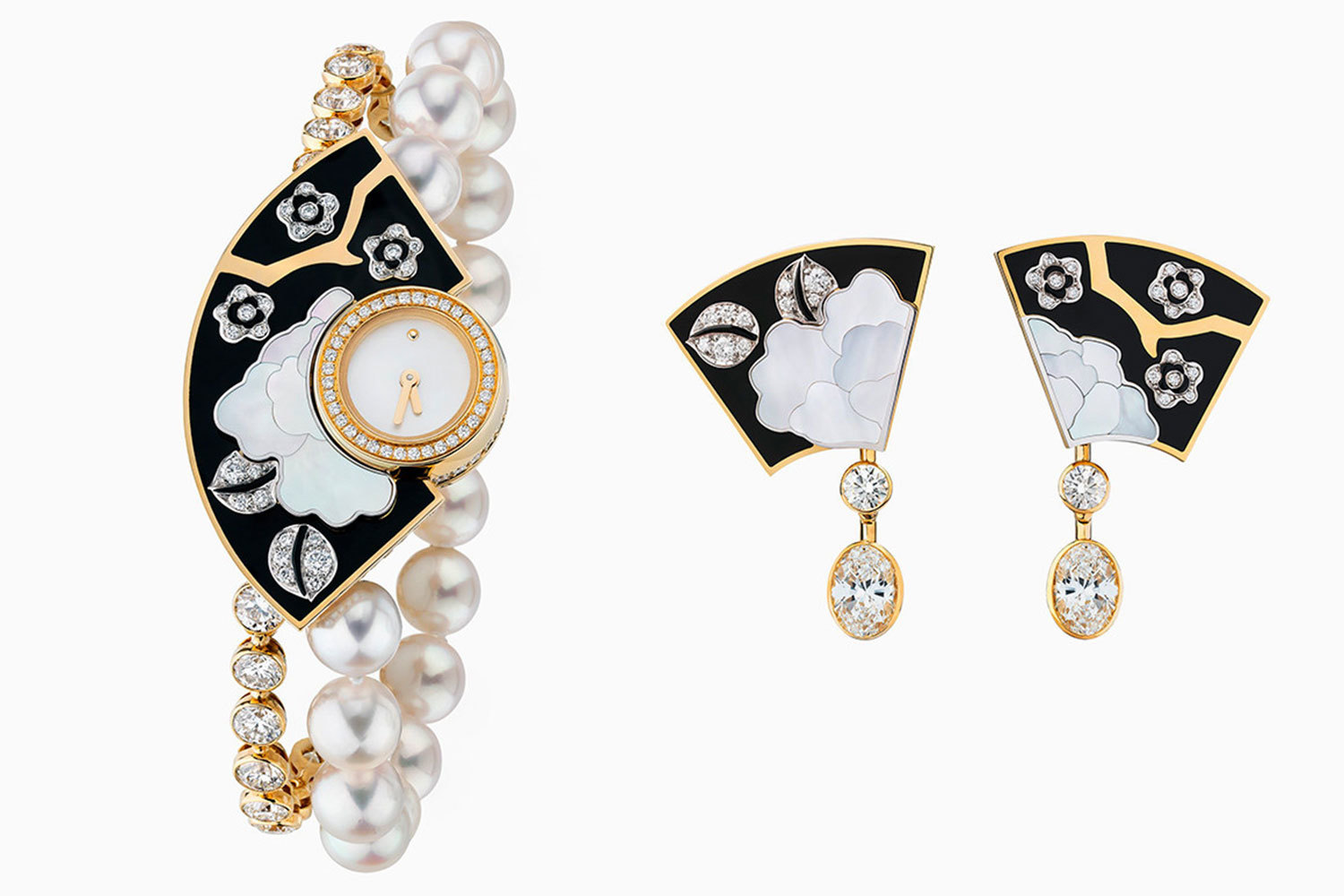 Источником вдохновения для украшений Chanel Coromandel стали коромандельские ширмы, которые коллекционировала Габриэль Шанель
