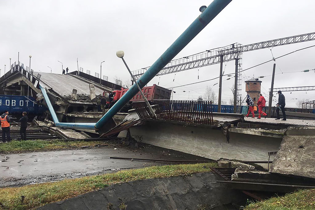 Строительство моста в узловой