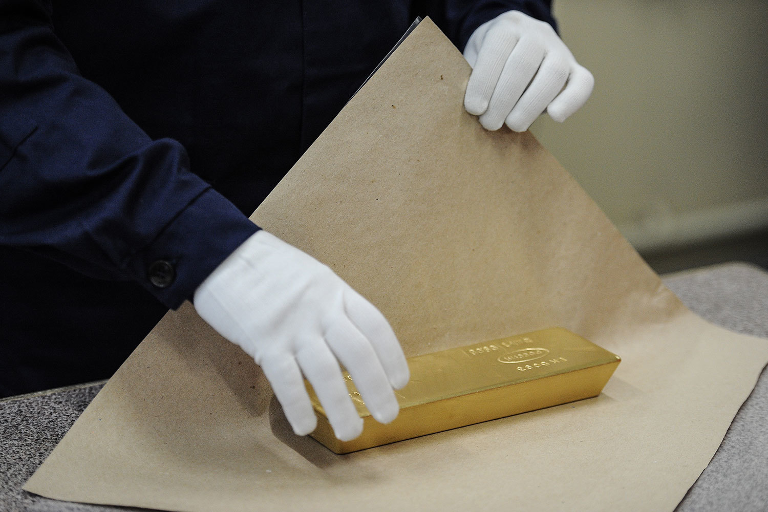 Центробанк больше не считает актуальным ориентир в $500 млрд золотовалютных резервов