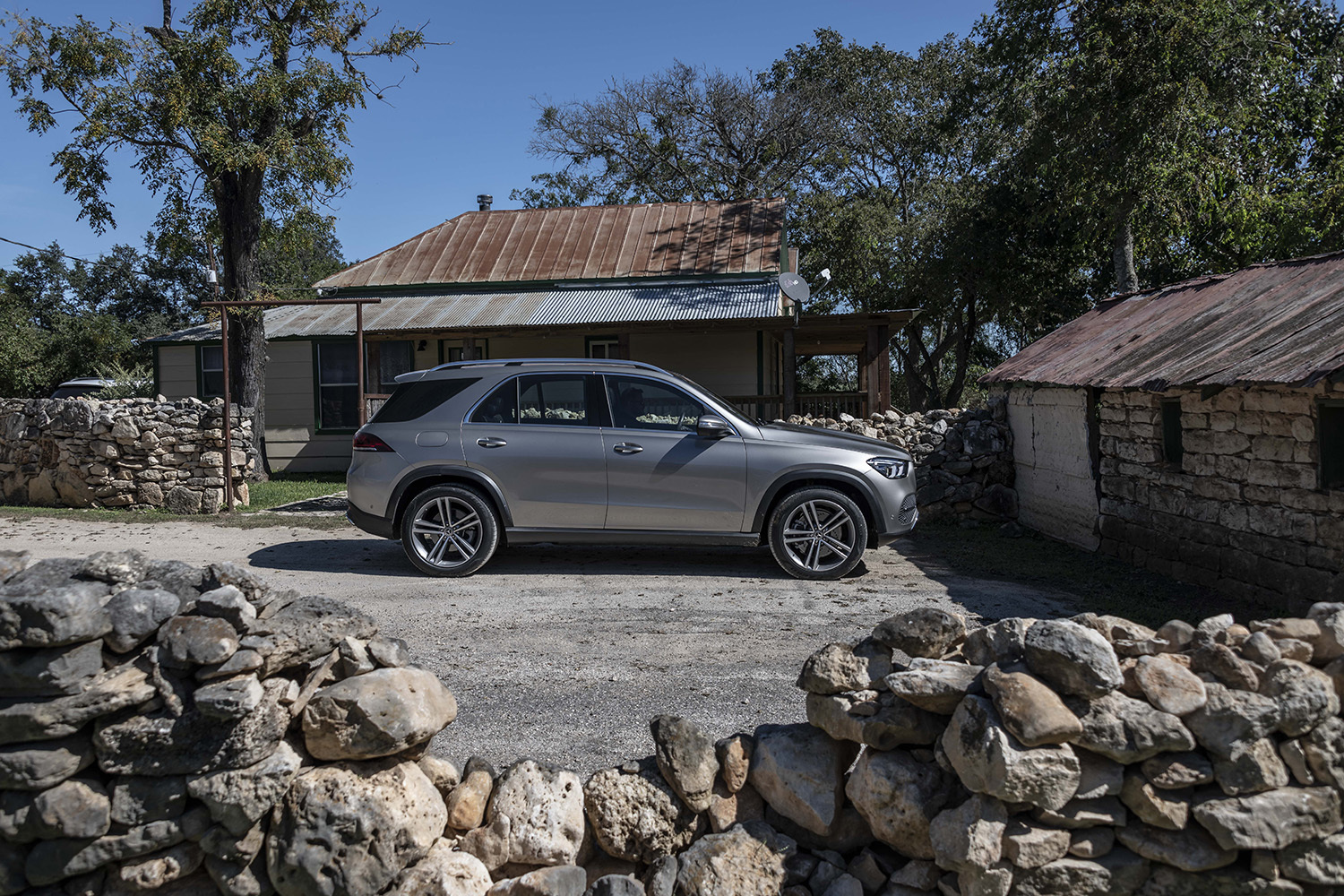 Mercedes-Benz GLE: Приглашение на танец - Ведомости