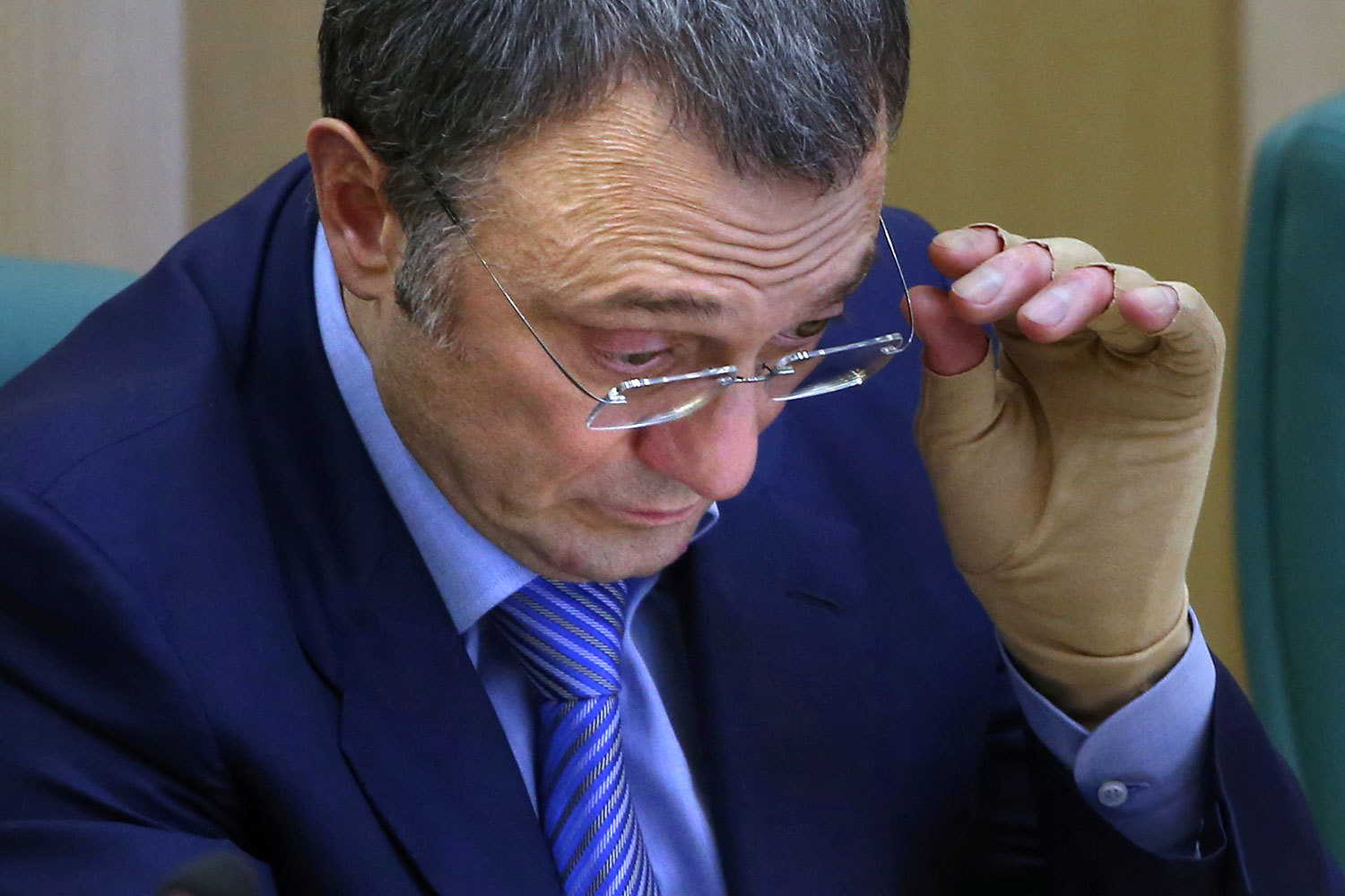 Ранее Керимову разрешили трехдневную поездку в Россию, для того чтобы навестить серьезно больного родственника