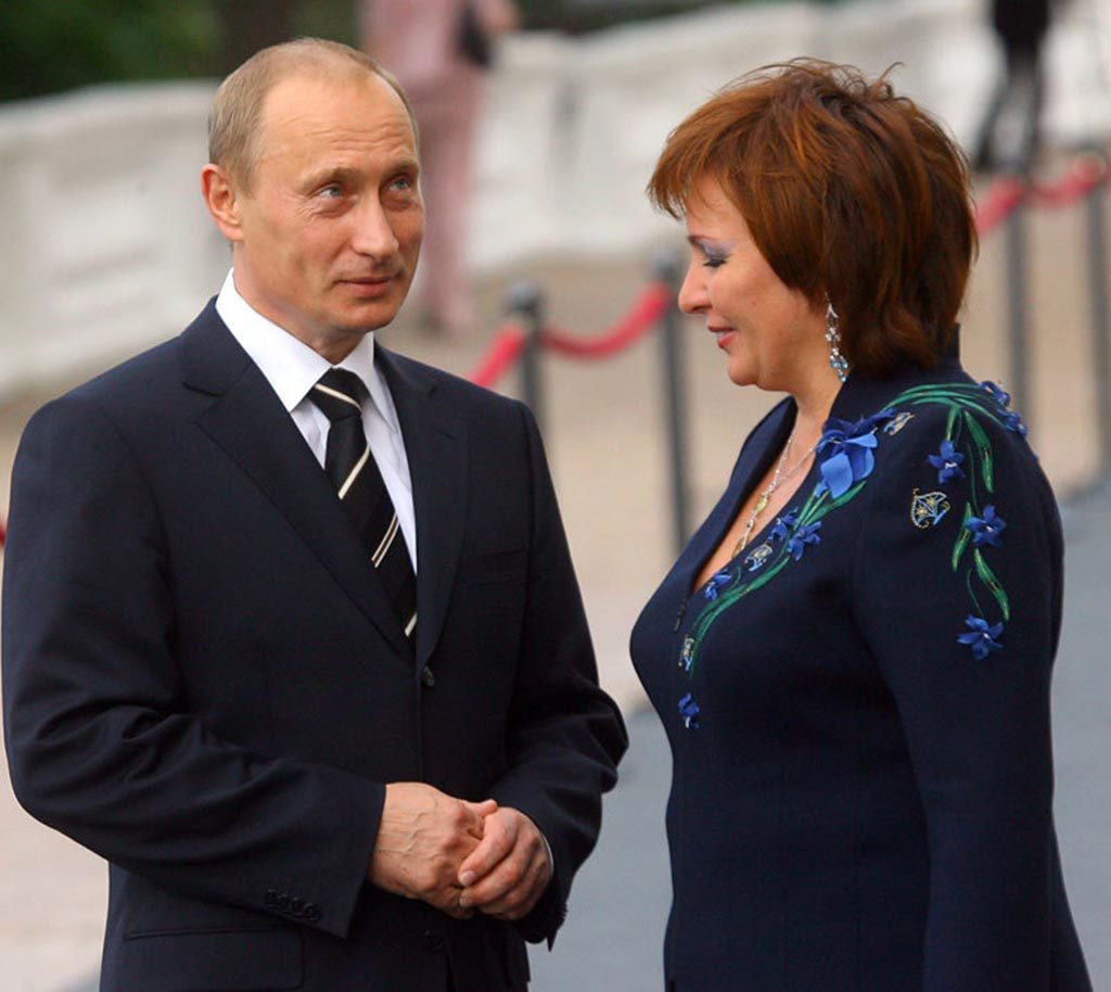 2006 год. Владимир Путин с супругой перед началом неформального обеда глав государств и правительств «Группы восьми»