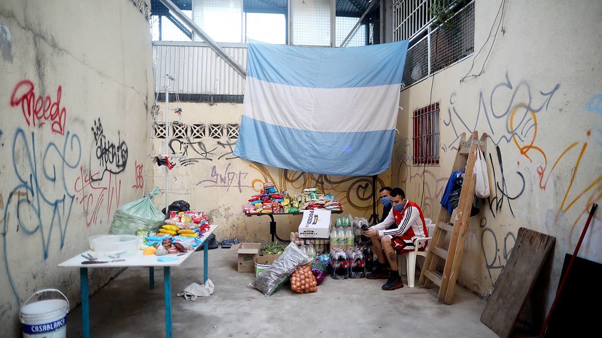 Гуманитарная помощь нуждающимся в Аргентине