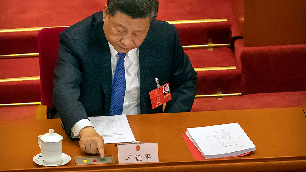 Mark Schiefelbein / AP