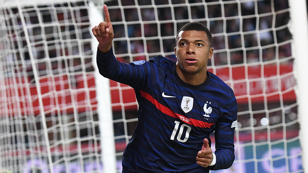 Kylian Mbappé é o novo embaixador da Panini e terá linha exclusiva - MKT  Esportivo