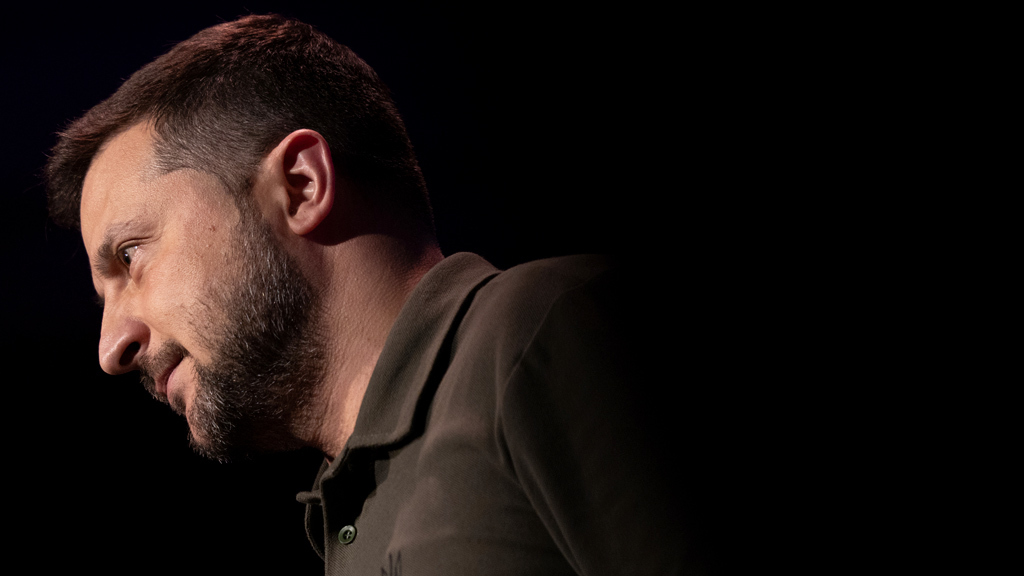 Julia Nikhinson / AP Photo