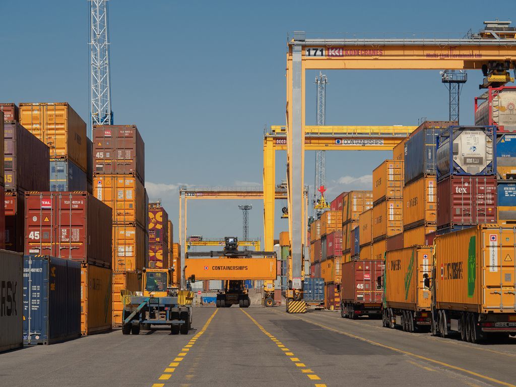 По итогам I квартала 2024 г. контейнерооборот УЛКТ составил 300 TEU 