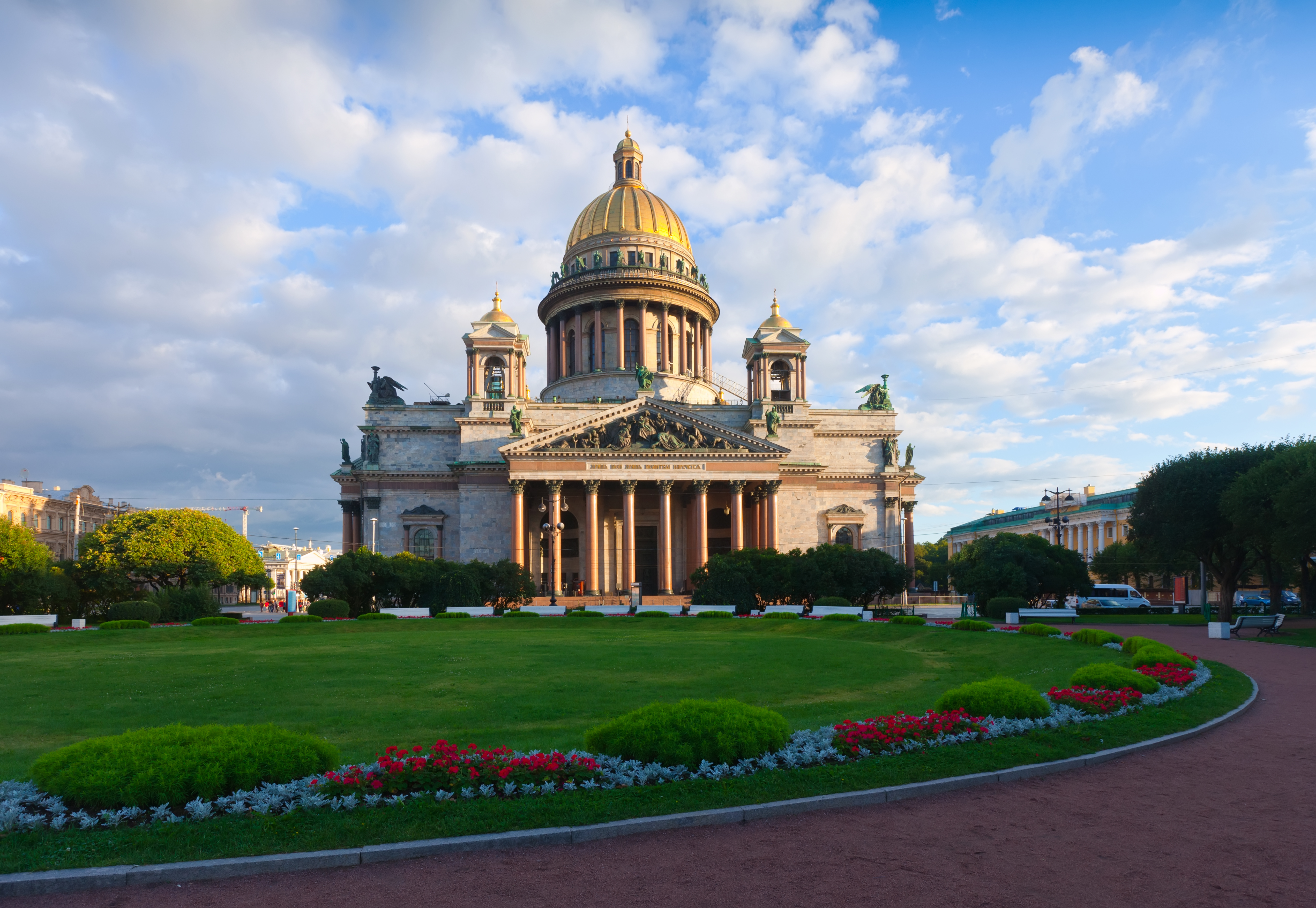 Турпоток в Петербург по итогам 2024 г. может составить 10,3 млн человек