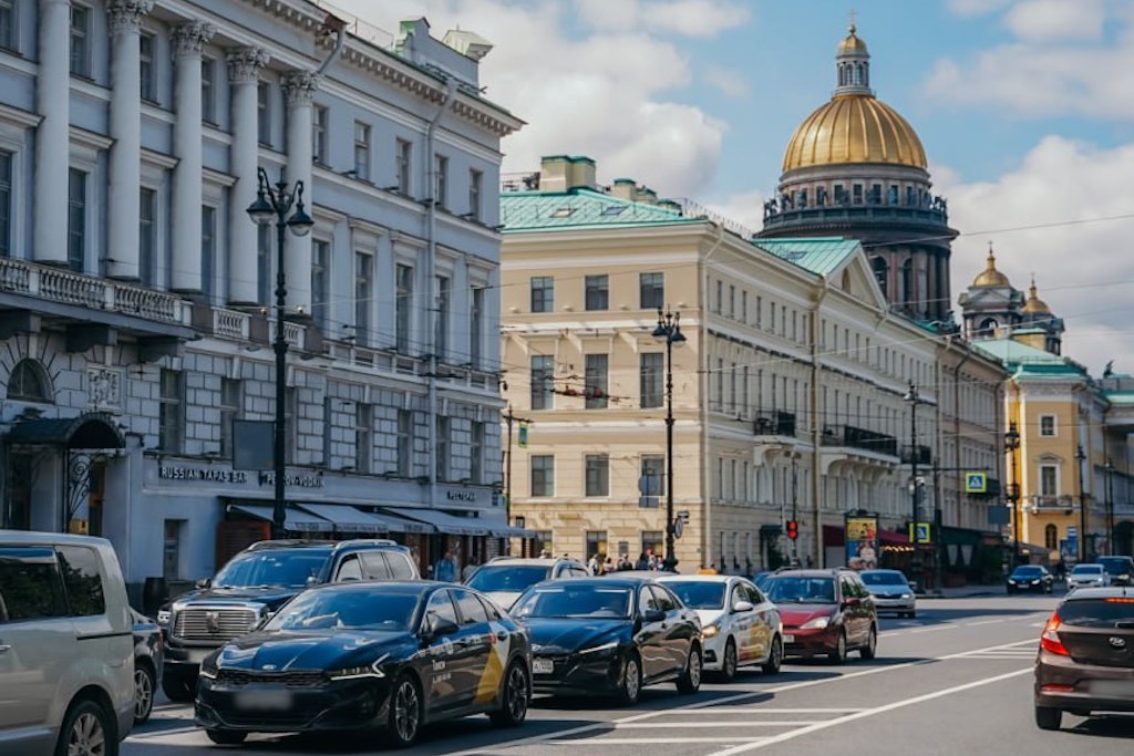 Текущие расходы казны, включая зарплаты бюджетникам, выплаты участникам СВО, субсидии теплоснабжающим и транспортным организациям и др., вырастут на 38,9 млрд руб.