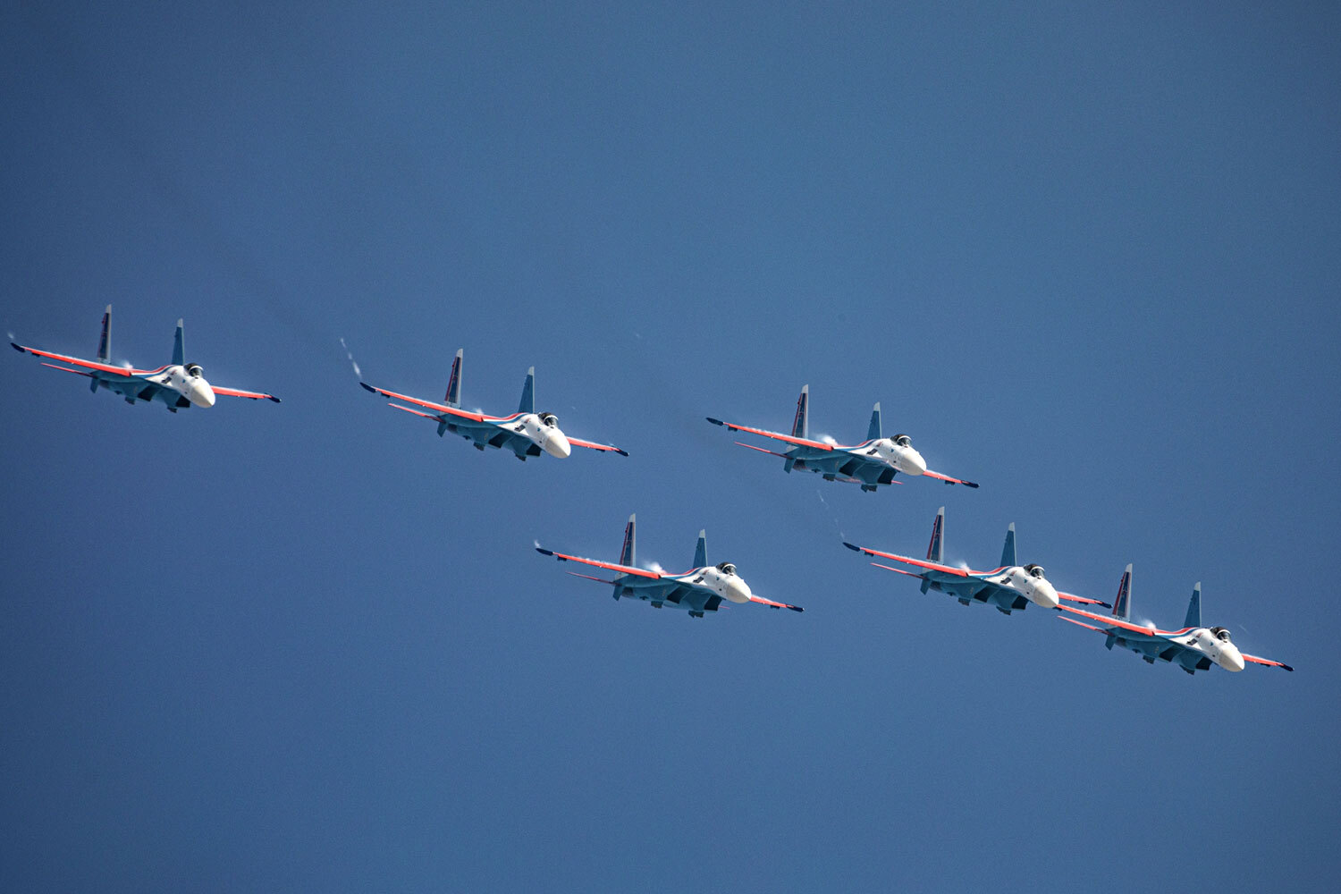 Истребители Су-30СМ пилотажной группы «Русские витязи».