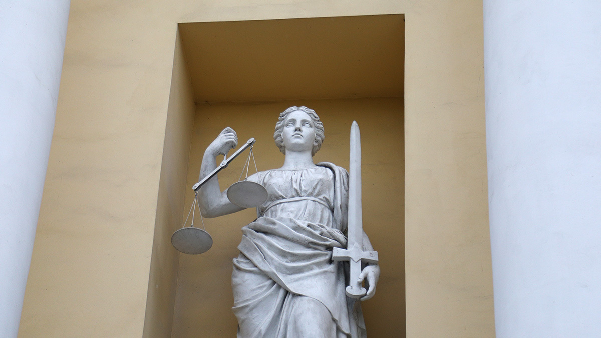 Конституционный суд постановил, что дети, зачатые после смерти родителя с помощью ВРТ, должны получать пенсию по потере кормильца