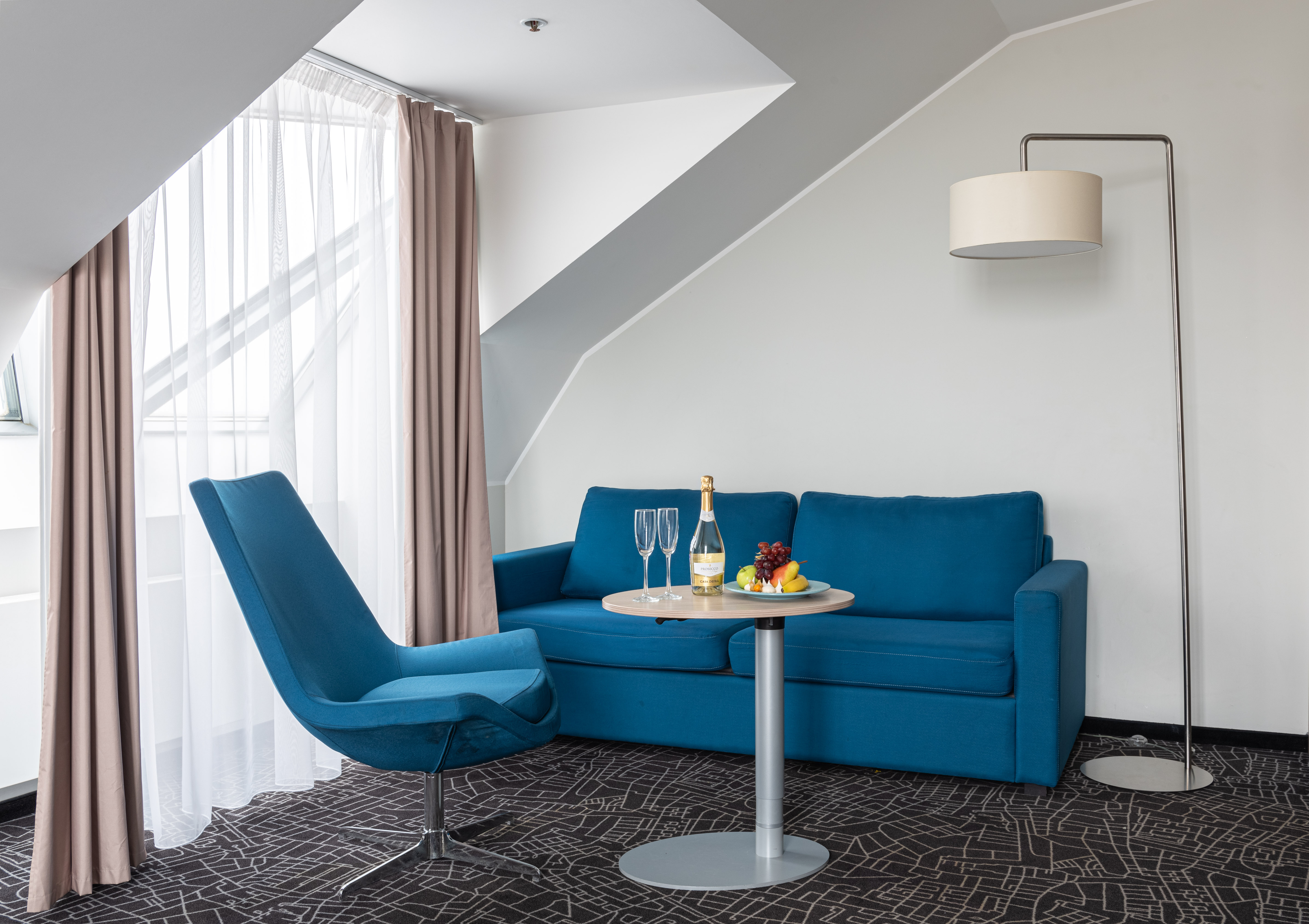 Cosmos Nevsky Hotel