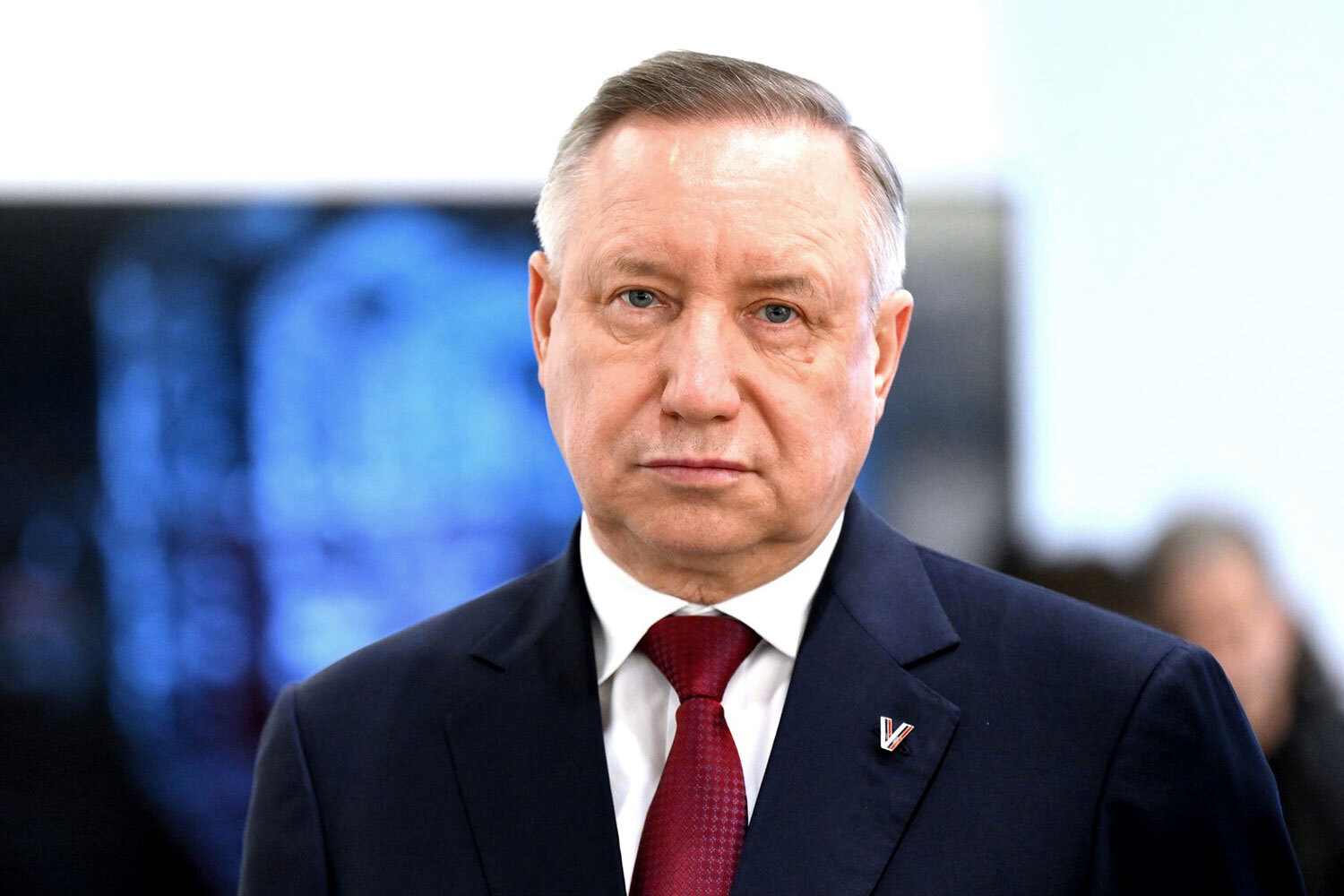В ходе посещения предприятия президента также сопровождал губернатор Санкт-Петербурга Александр Беглов.