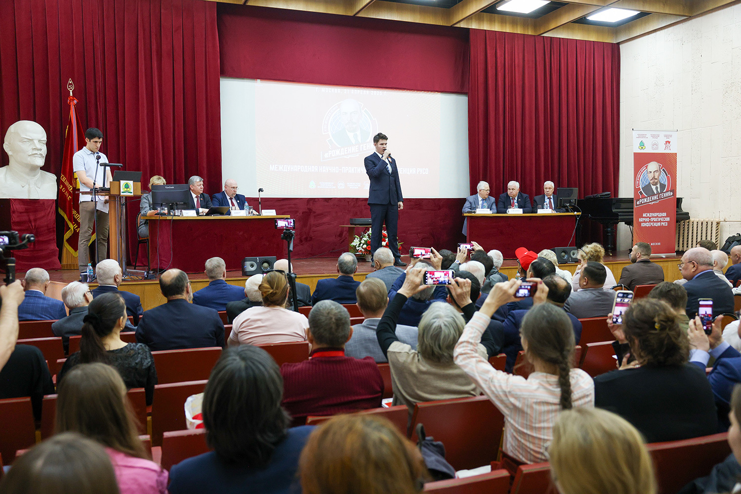 Максим Стулов / Ведомости