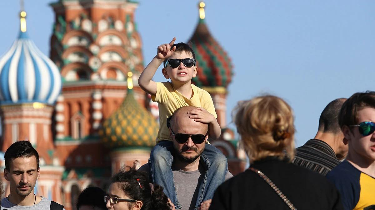 В лидерах бронирований авиабилетов за рубеж на майские праздники – Стамбул, Ташкент, Ереван, Баку и Анталия
