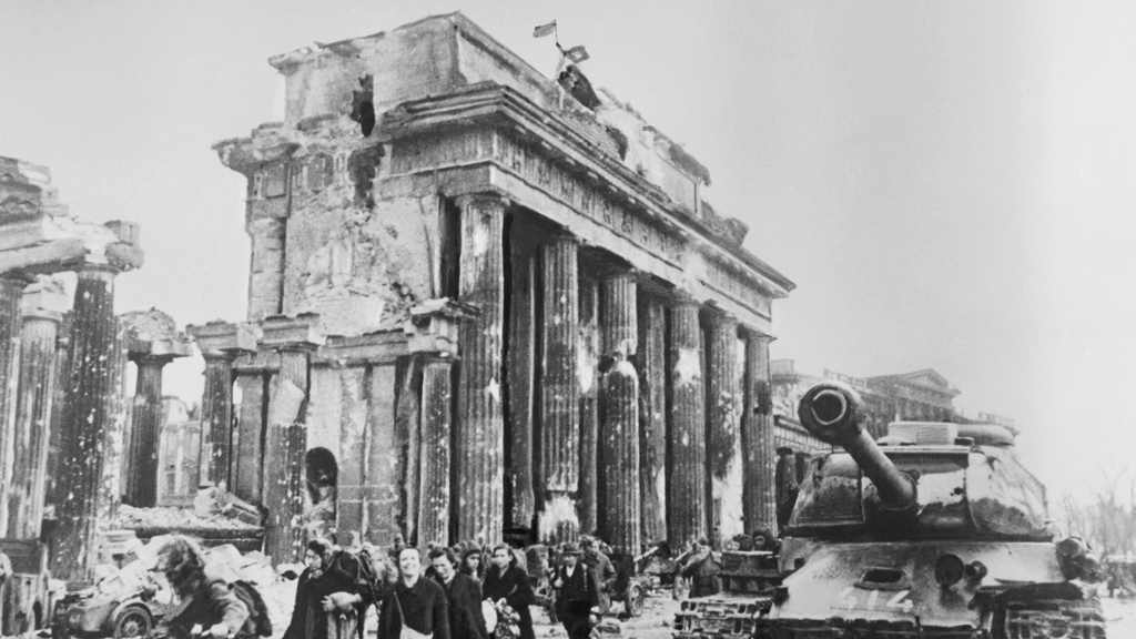 Евгений Халдей / ТАСС