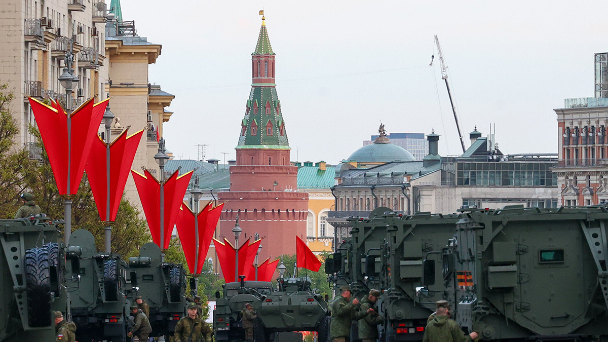 Владимир Зеленский продолжает настаивать на безусловном прекращении огня сроком на 30 дней, а не на три (с 8 до 11 мая)