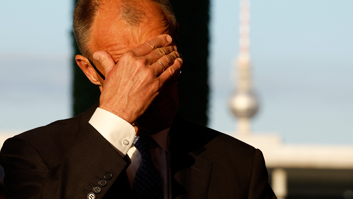 Лидер ХДС Фридрих Мерц не набрал с первого раза в бундестаге достаточного количества голосов для избрания канцлером