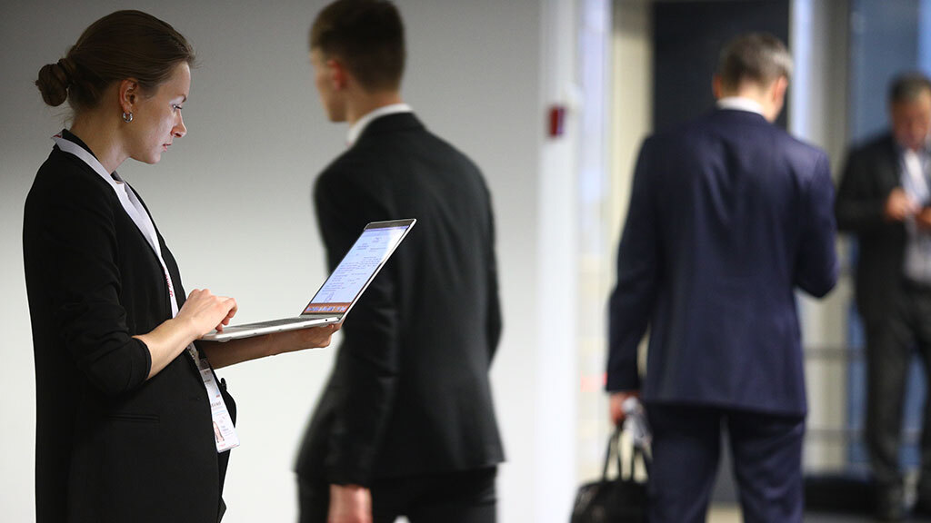 Уведомления, которые маркетплейсы рассылают продавцам, не являются официальным требованием государственного органа и не обладают обязательной юридической силой