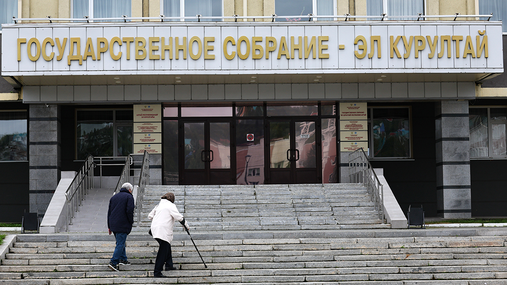 Одновременно с реформой МСУ депутаты обсудят и новое правительство республики