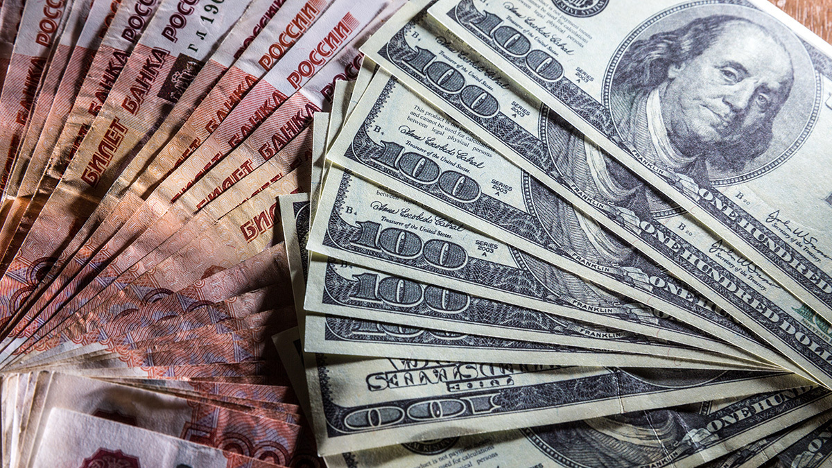 Евгений Разумный / Ведомости