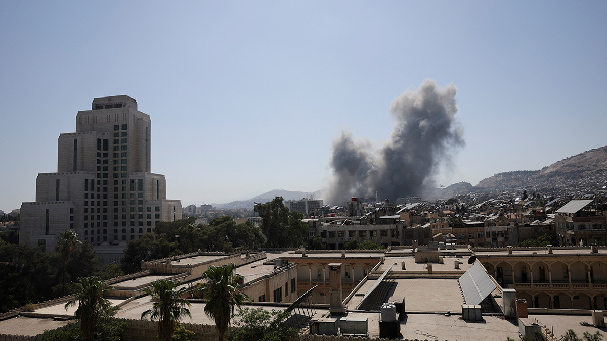 Khalil Ashawi / REUTERS