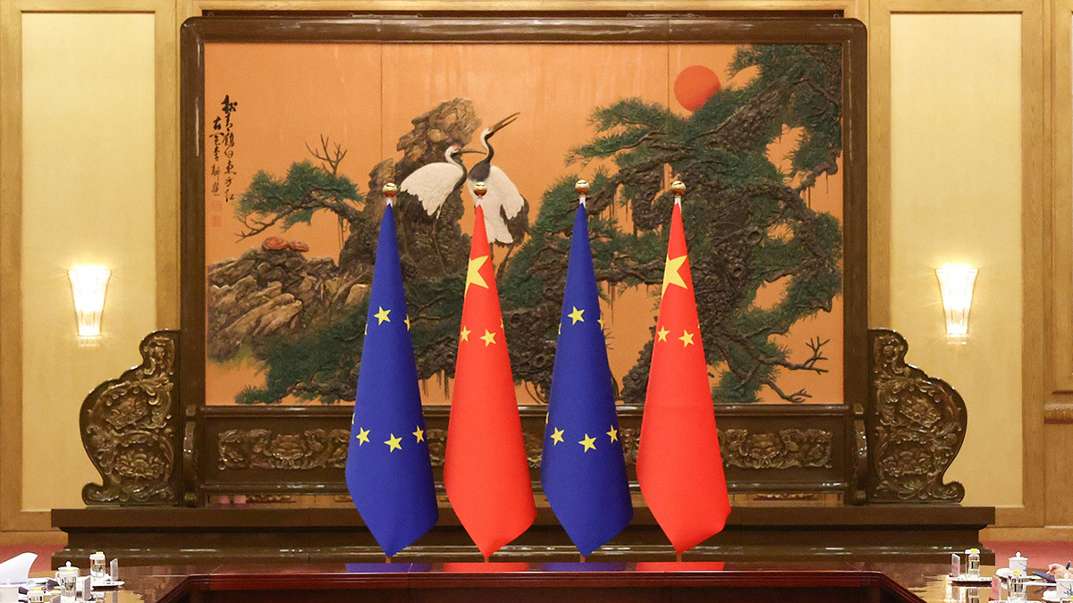 От визита делегации ЕС в Китай прорывов не ждут