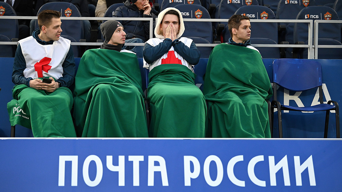 Аудиторов удивило, что «Почта России» занималась спонсорством футбола и параллельно наращивала долги