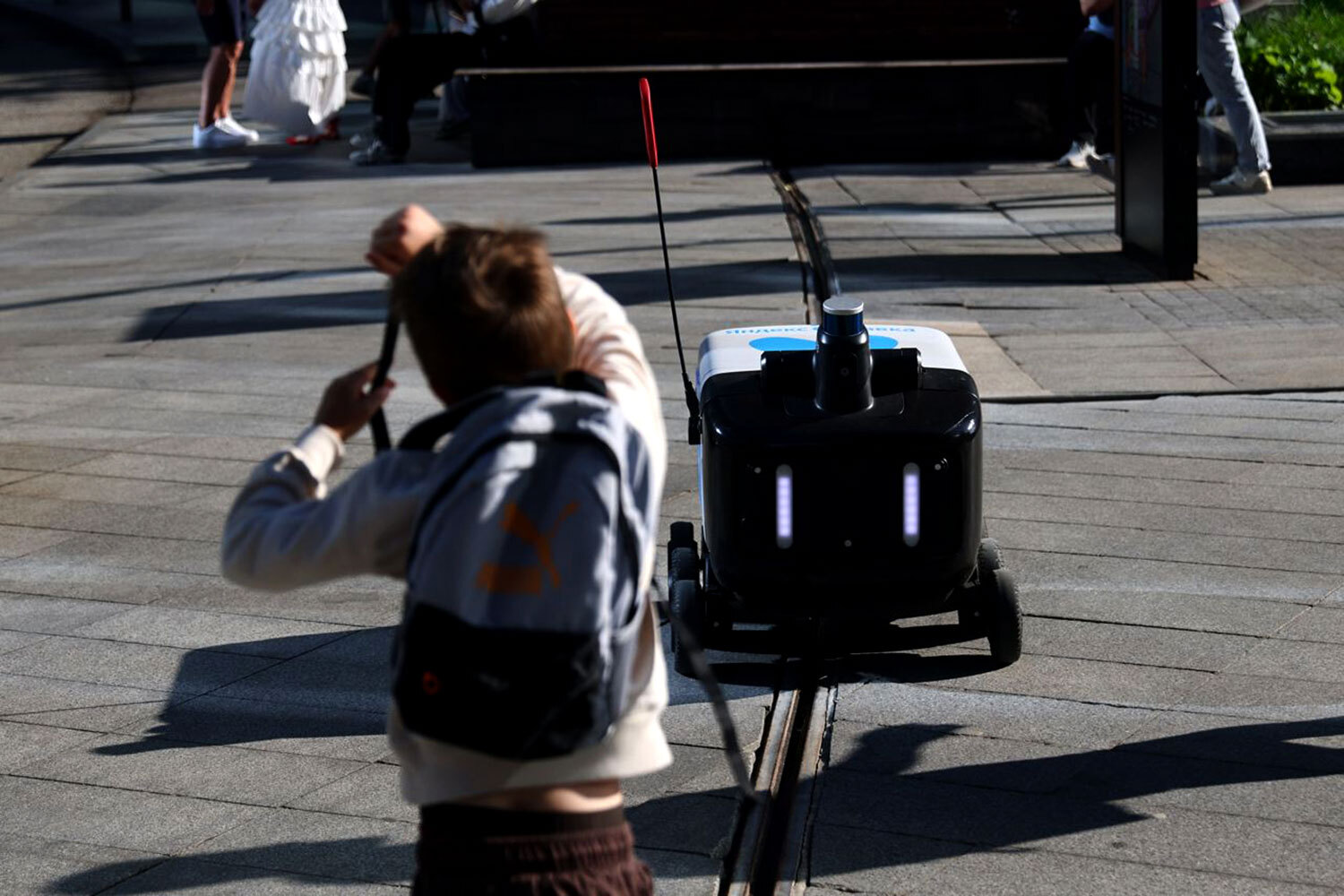 7 августа 2025 г.&nbsp;Робот-доставщик в Москве.