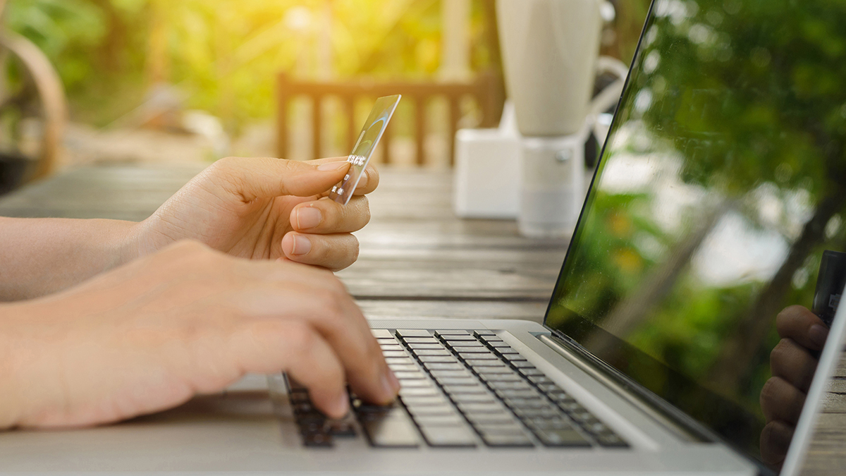 Участники российского рынка e-commerce рассчитывают расти, развивая присутствие в регионах, расширяя ассортимент и применяя финтех-инструменты