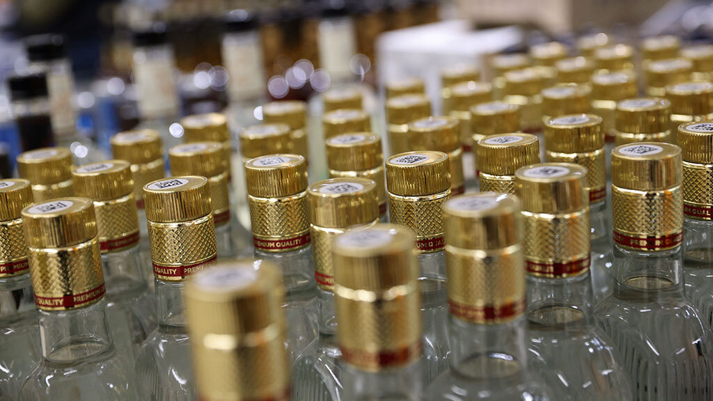  В начале года спрос на спиртные напитки крепостью свыше 9% снизился из-за повышения его стоимости