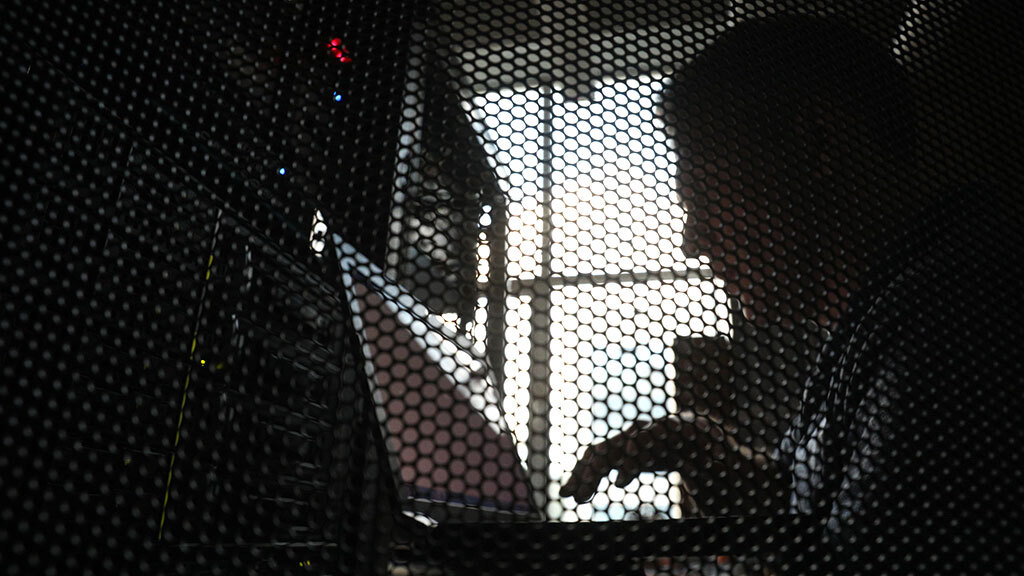 Ряд группировок сменили тактику, отказались от шифрования данных жертв и сделали ставку на скачивание информации